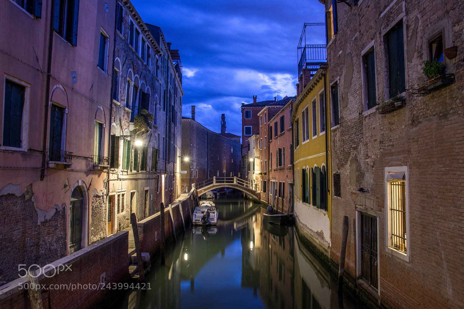 Pentax K-70 sample photo. Silent venice photography