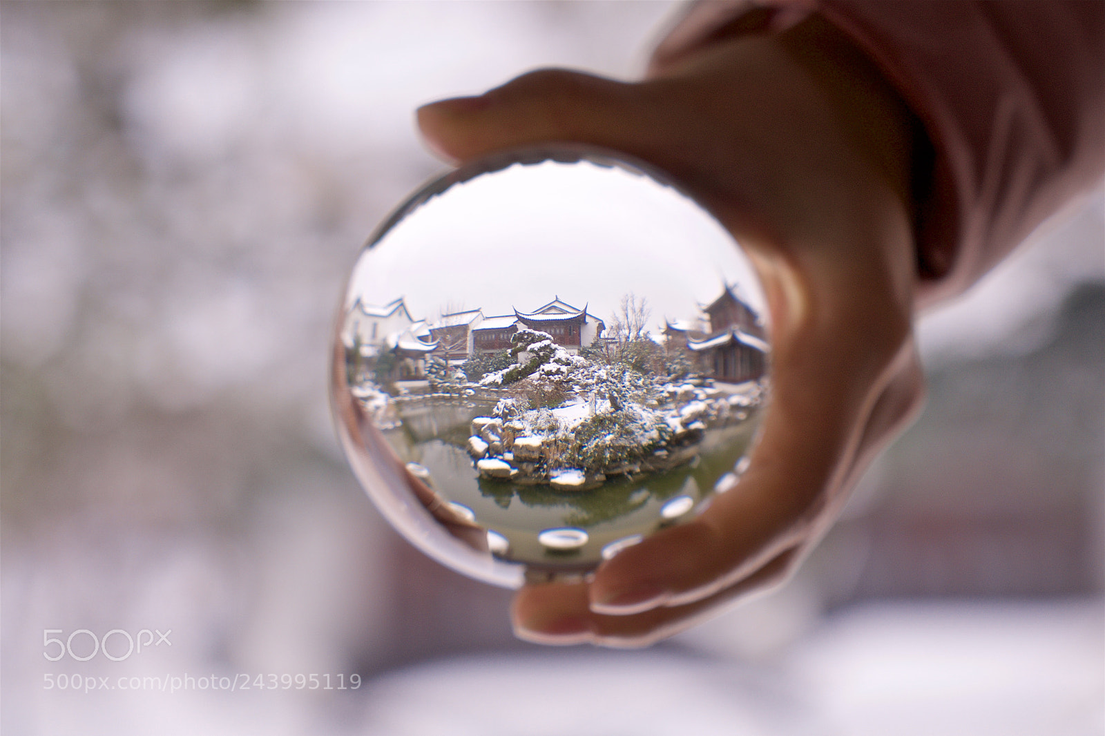 Sony a7 sample photo. Crystal snowball photography