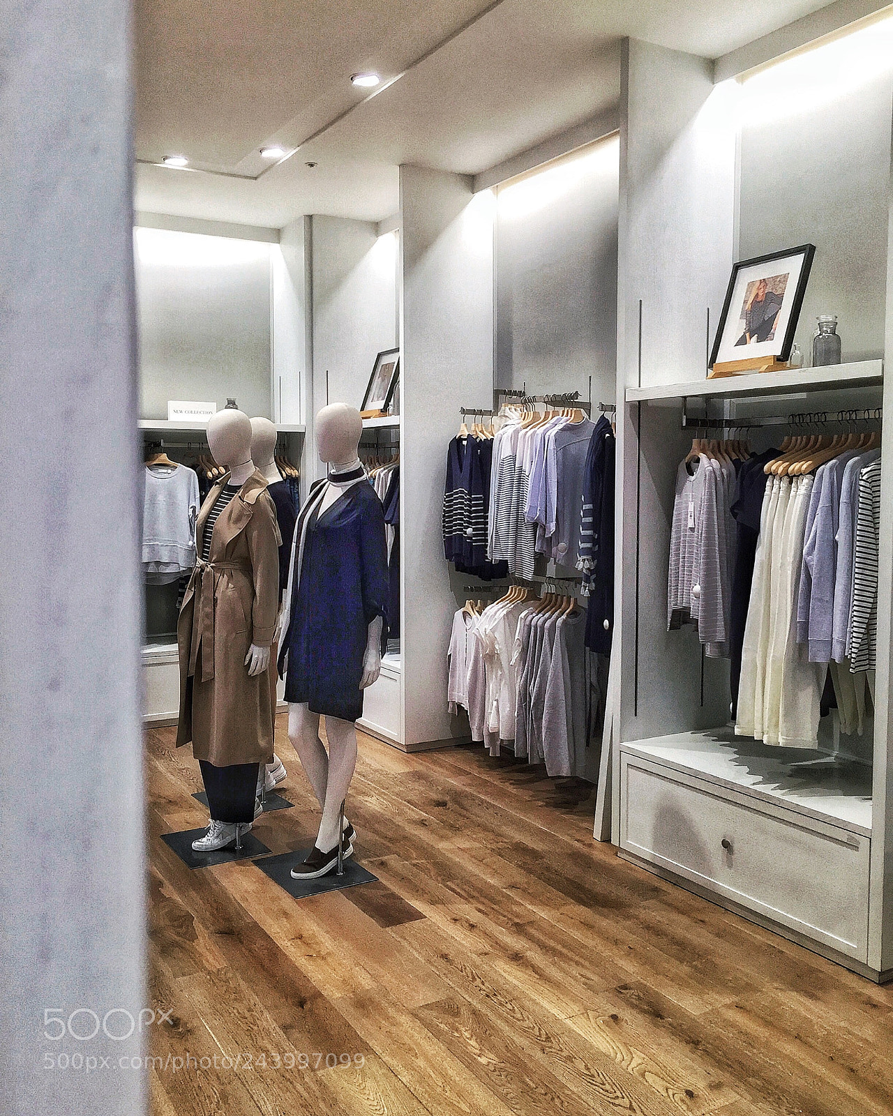 Apple iPhone 6 Plus sample photo. The white co. leeds. photography