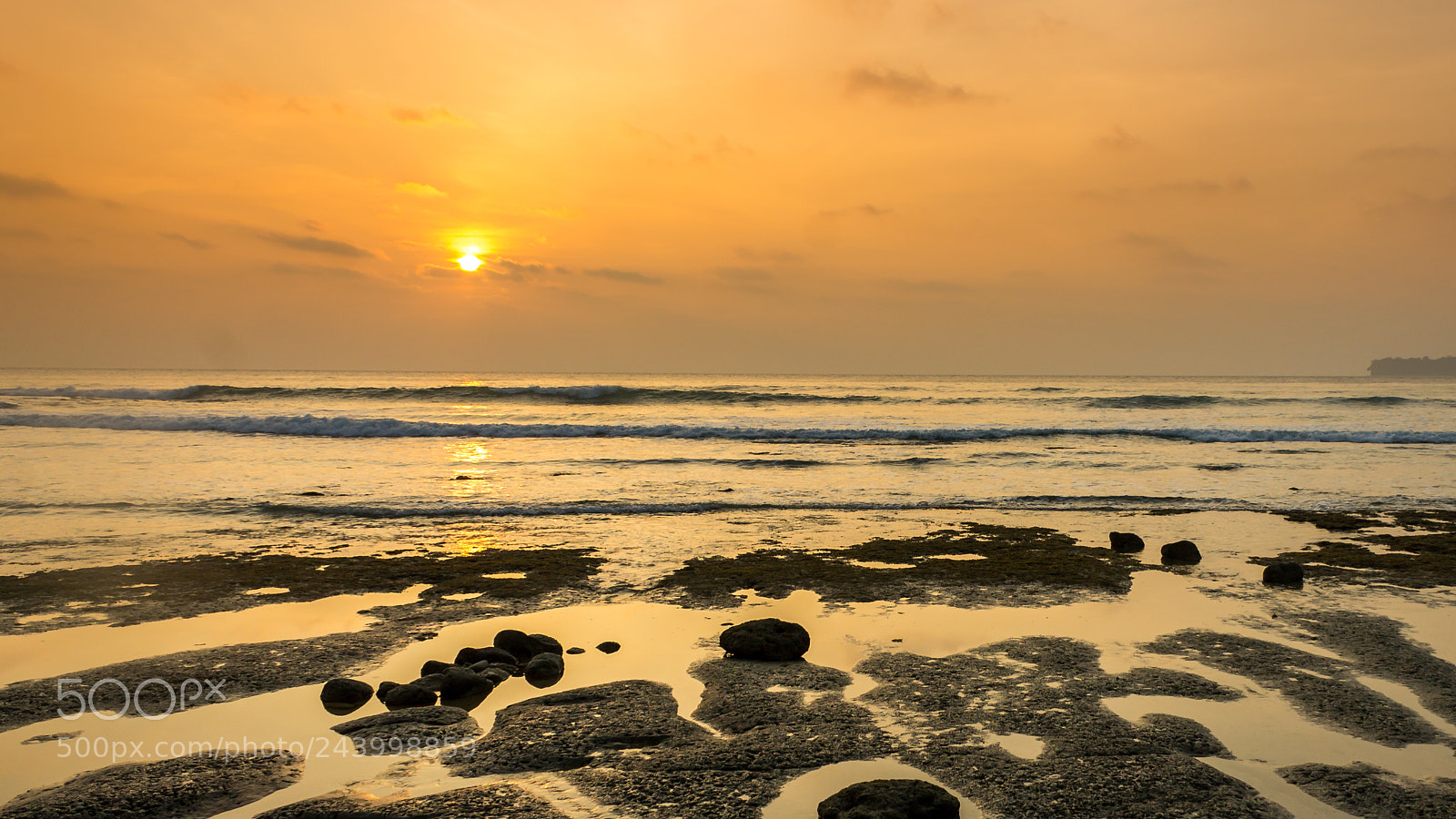 Canon EOS 1100D (EOS Rebel T3 / EOS Kiss X50) sample photo. Sunrise - sitapur beach photography