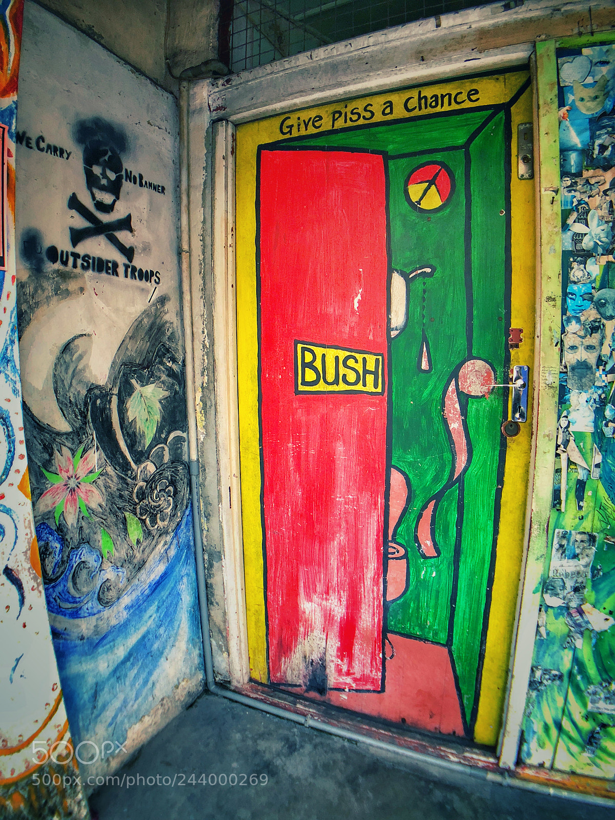 Apple iPhone 8 sample photo. Street art photography