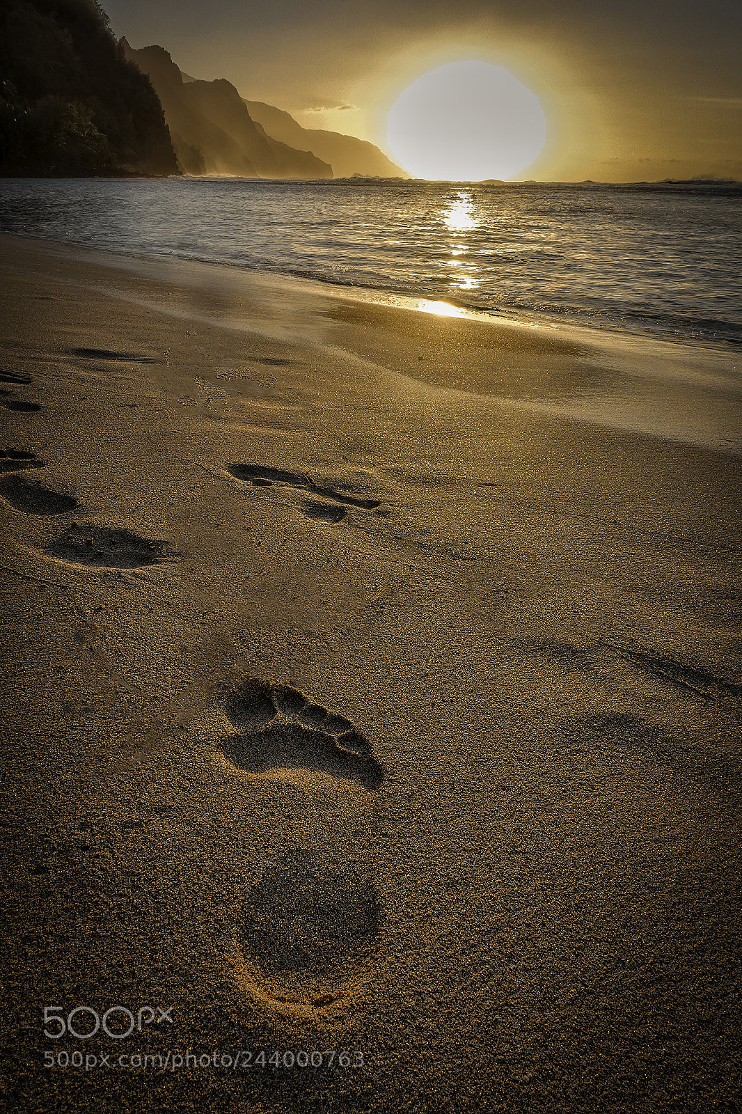 Sony Cyber-shot DSC-RX100 III sample photo. Ke'e footprint photography