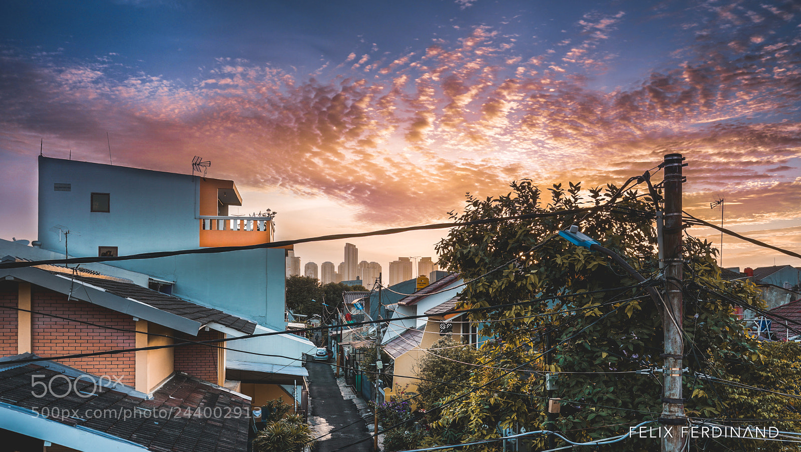 Sony a7 II sample photo. Sunrise at home photography