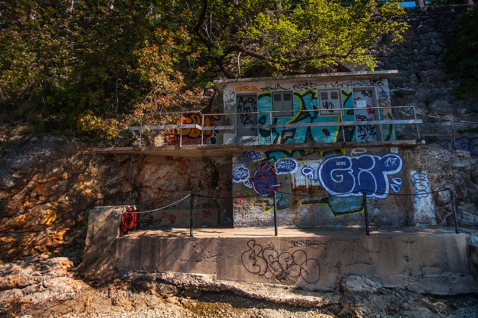 Canon EOS 1000D (EOS Digital Rebel XS / EOS Kiss F) sample photo. Grafiti photography