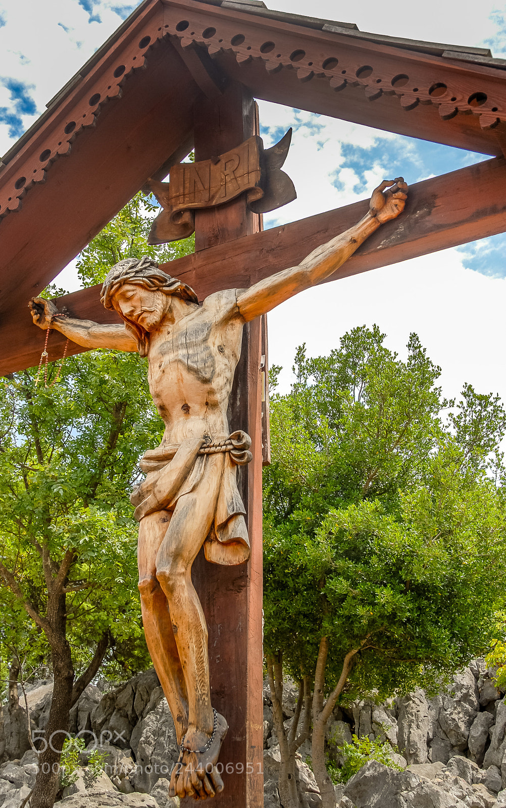 Nikon D200 sample photo. The rugged cross! photography