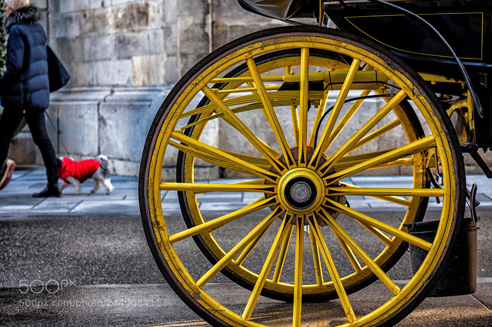Panasonic Lumix DMC-GH4 sample photo. Yellow wheel photography