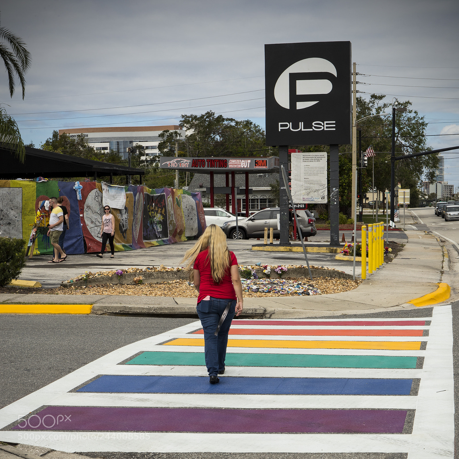 Canon EOS-1D X Mark II sample photo. Pulse crosswalk photography