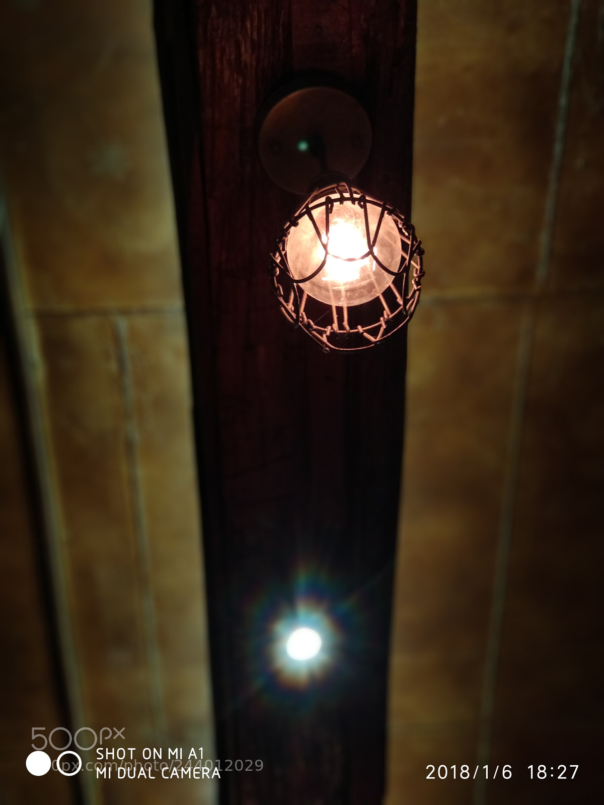 Xiaomi Mi A1 sample photo. Light up photography