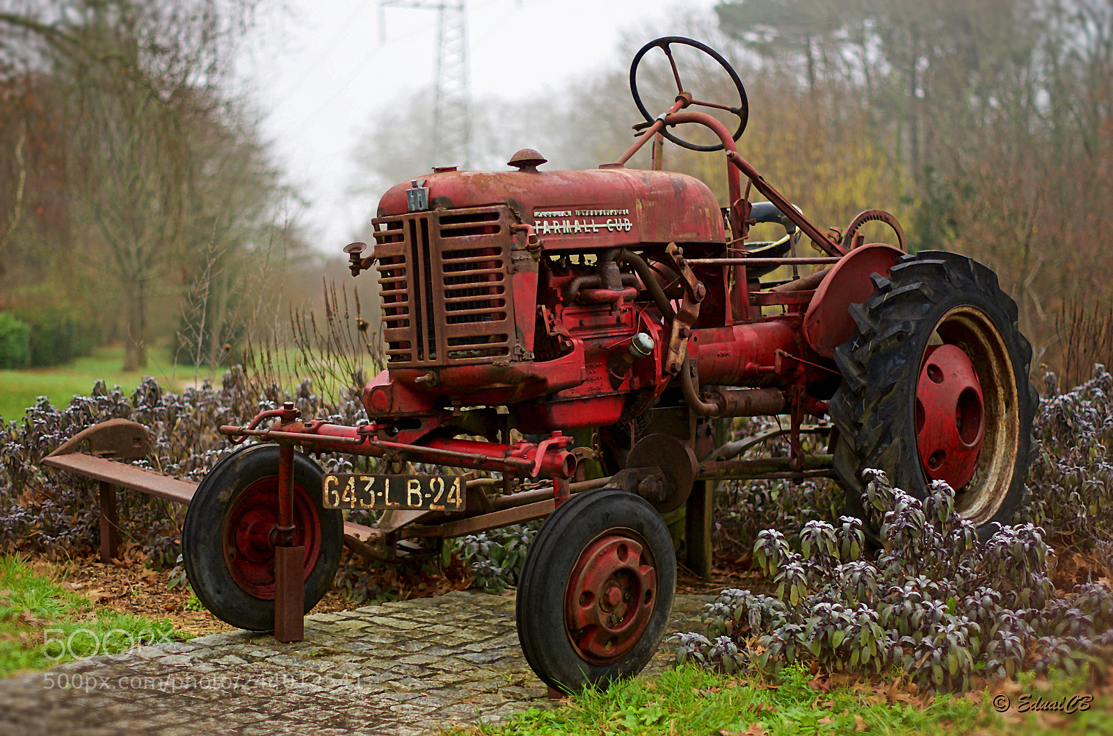 Pentax K-5 sample photo. Old red tractor photography