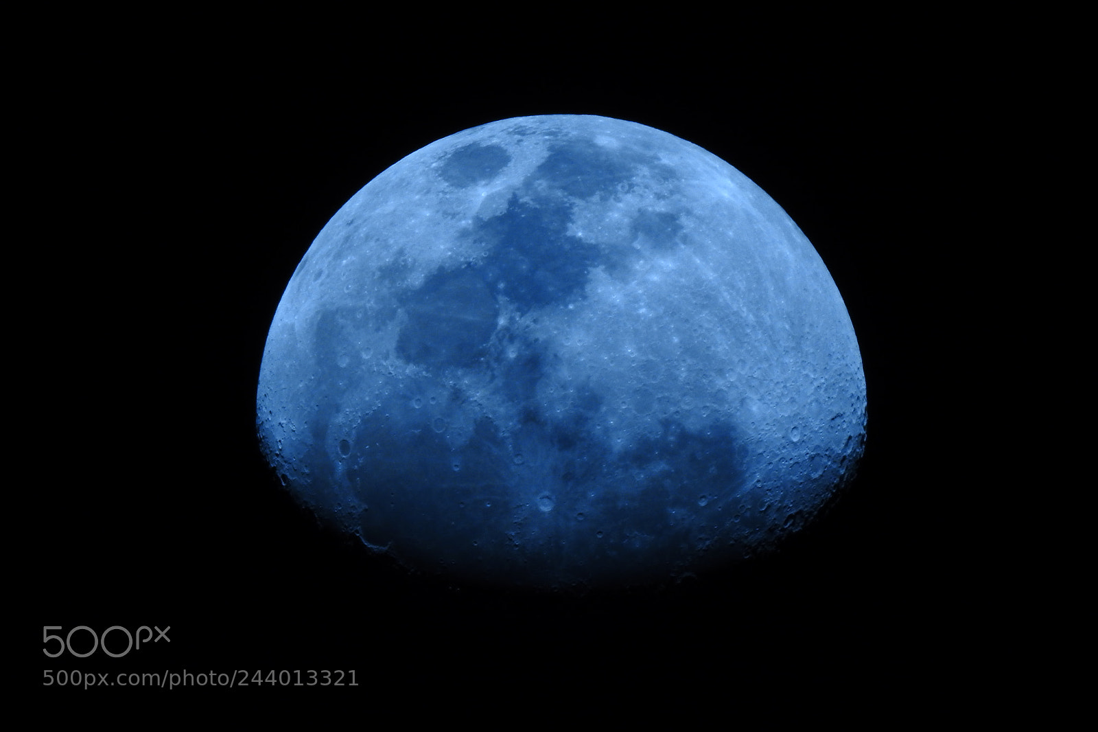 Nikon Coolpix P900 sample photo. Moon photography