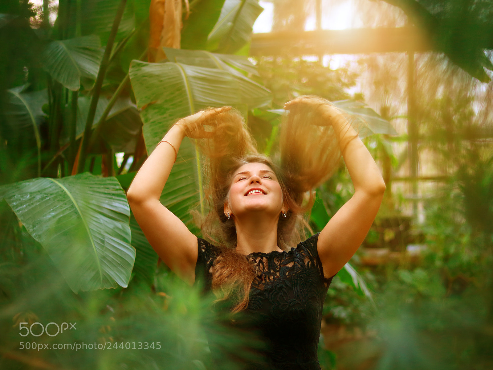 Canon EOS 760D (EOS Rebel T6s / EOS 8000D) sample photo. Girl among green tropical photography
