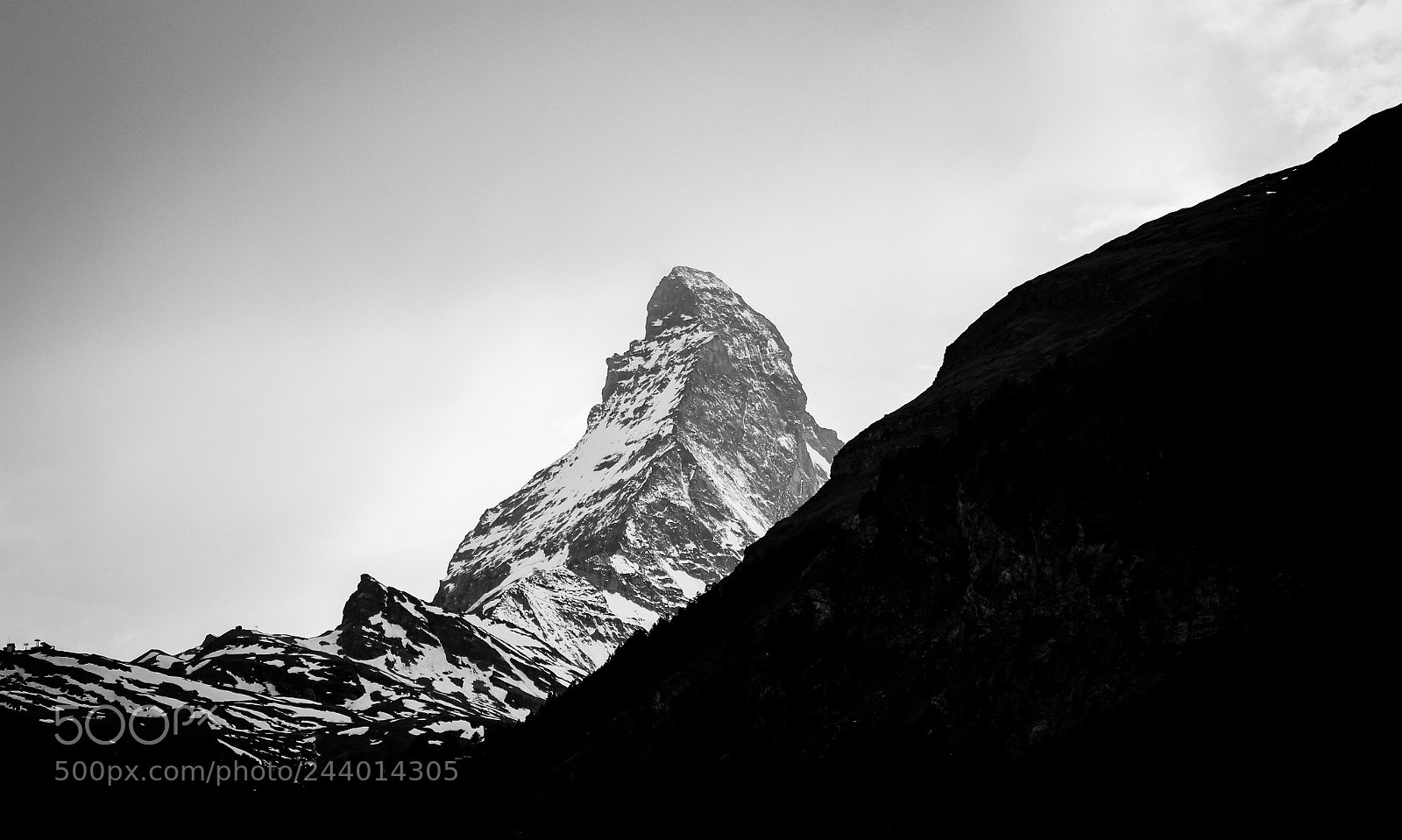 Canon EOS 550D (EOS Rebel T2i / EOS Kiss X4) sample photo. Matterhorn photography