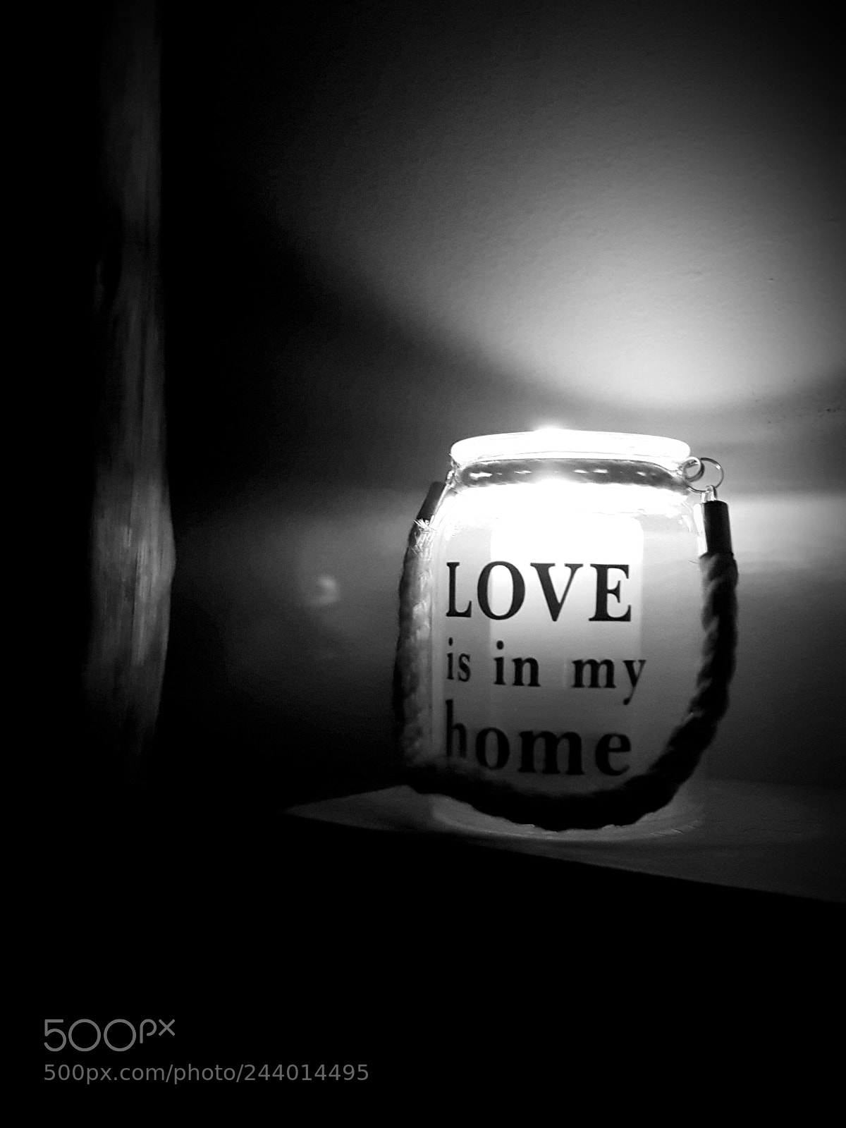 Samsung Galaxy S8 sample photo. Love (lantern) photography