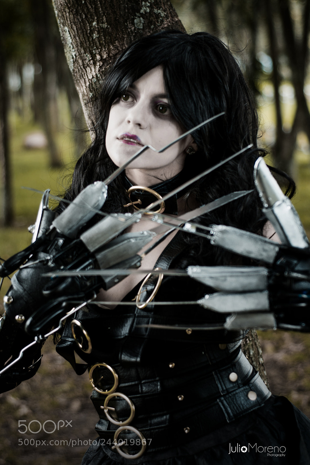 Nikon D7100 sample photo. Gender bender scissorhands photography