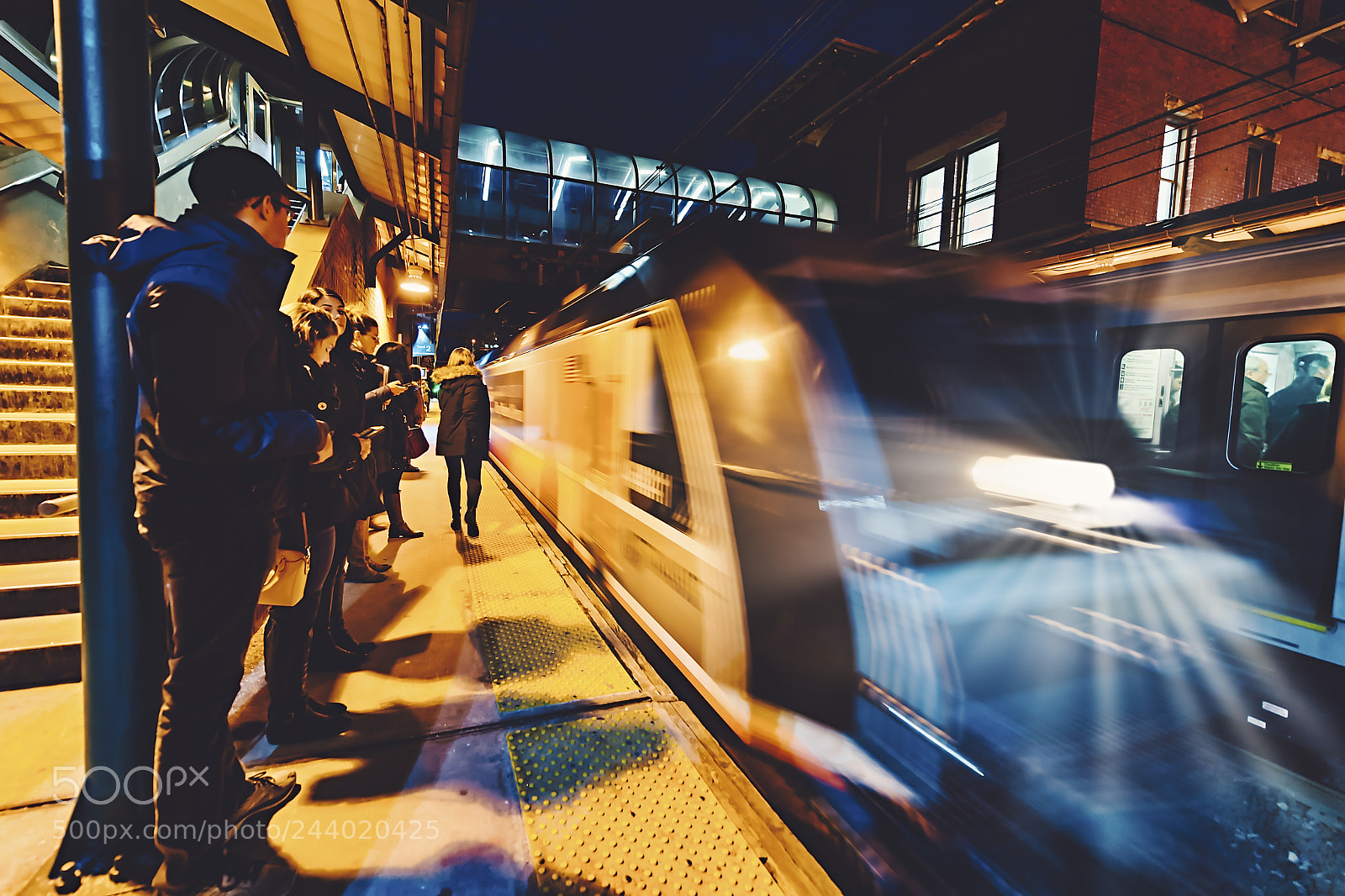 Nikon D5 sample photo. Train to nyc photography