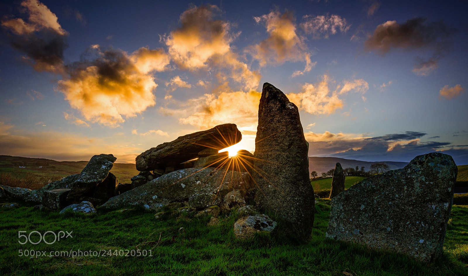 Nikon D810 sample photo. Clontygora court tomb photography