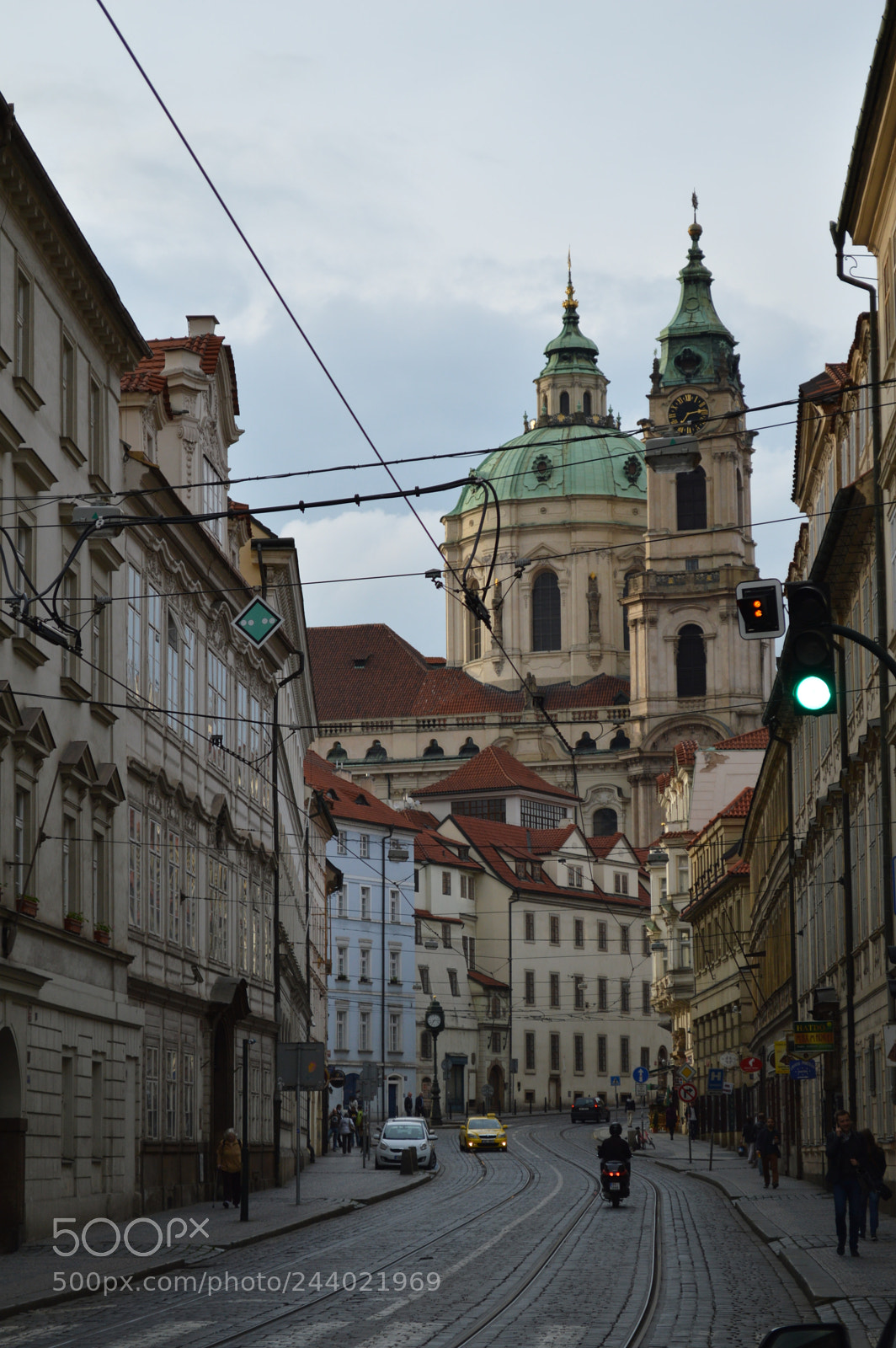 Nikon D3200 sample photo. In the streets of photography