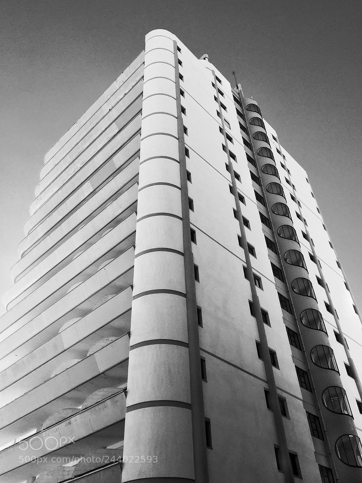 Apple iPhone 6 sample photo. Skyscraper -portugal- photography