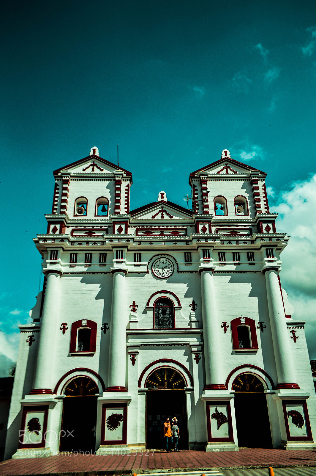 Nikon D3200 sample photo. Guatapé church photography