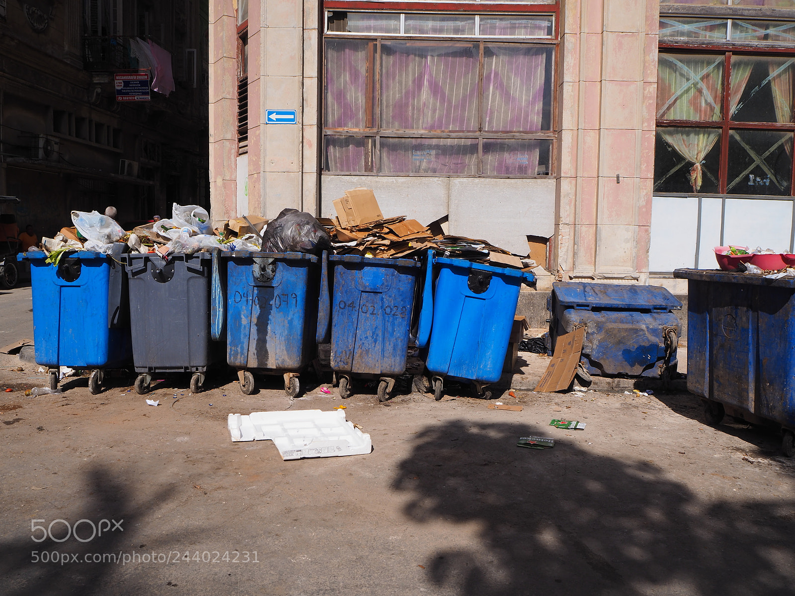 Olympus OM-D E-M10 II sample photo. A city in ruins photography
