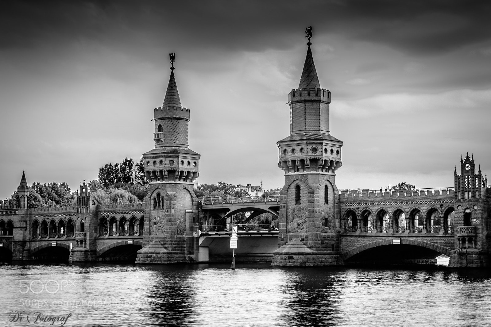 Canon EOS 7D Mark II sample photo. Oberbaumbrücke photography
