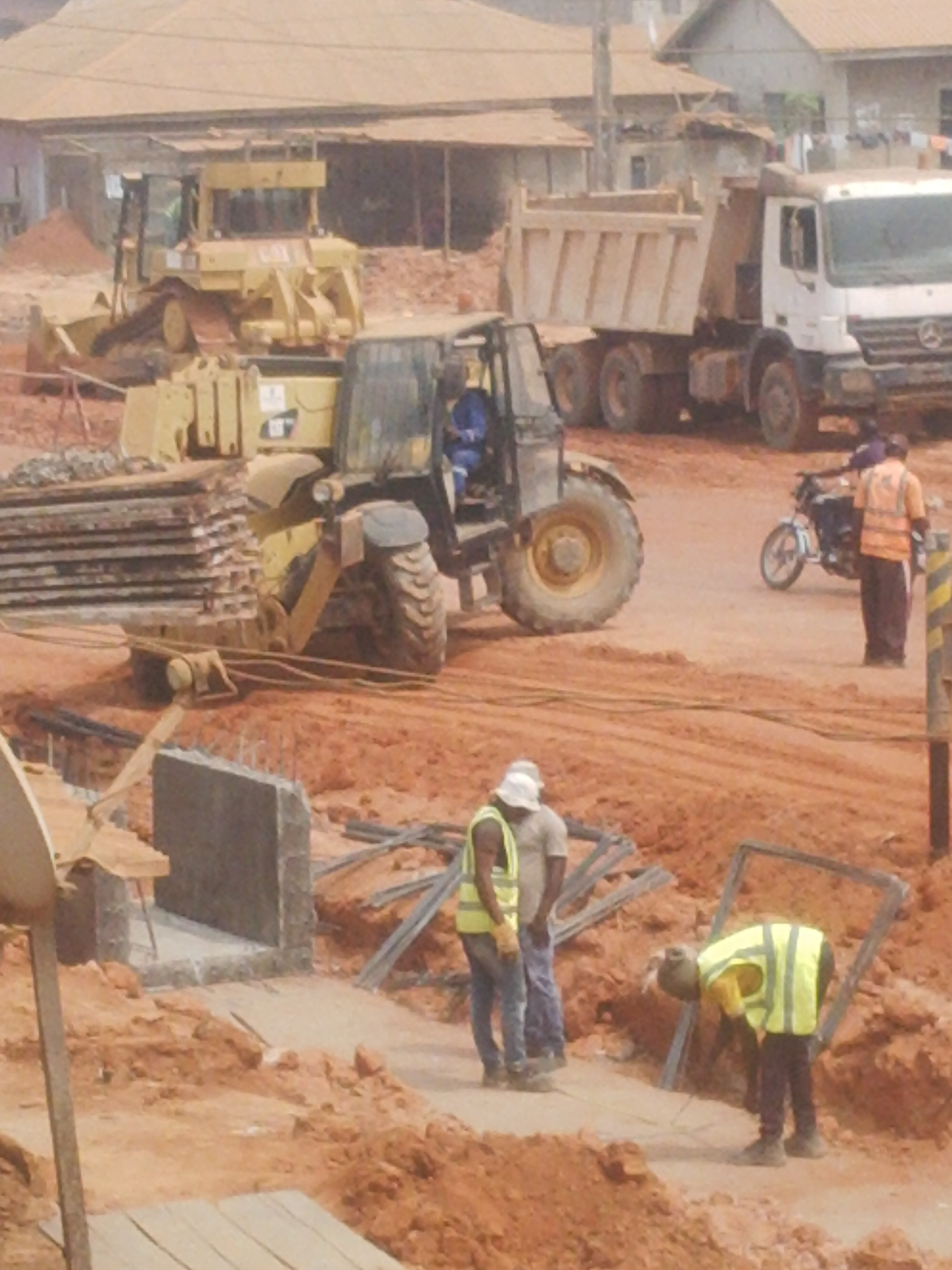 BlackBerry Z10 sample photo. Construction photography