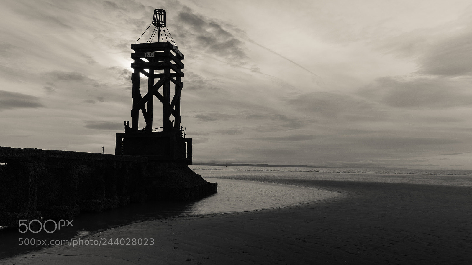 Canon EOS 100D (EOS Rebel SL1 / EOS Kiss X7) sample photo. Low tide at crosby photography