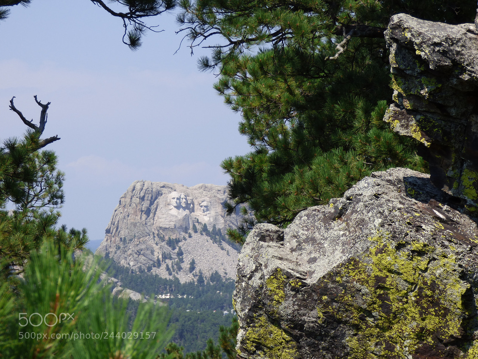 Panasonic Lumix DMC-FZ70 sample photo. Mount rushmore through the photography