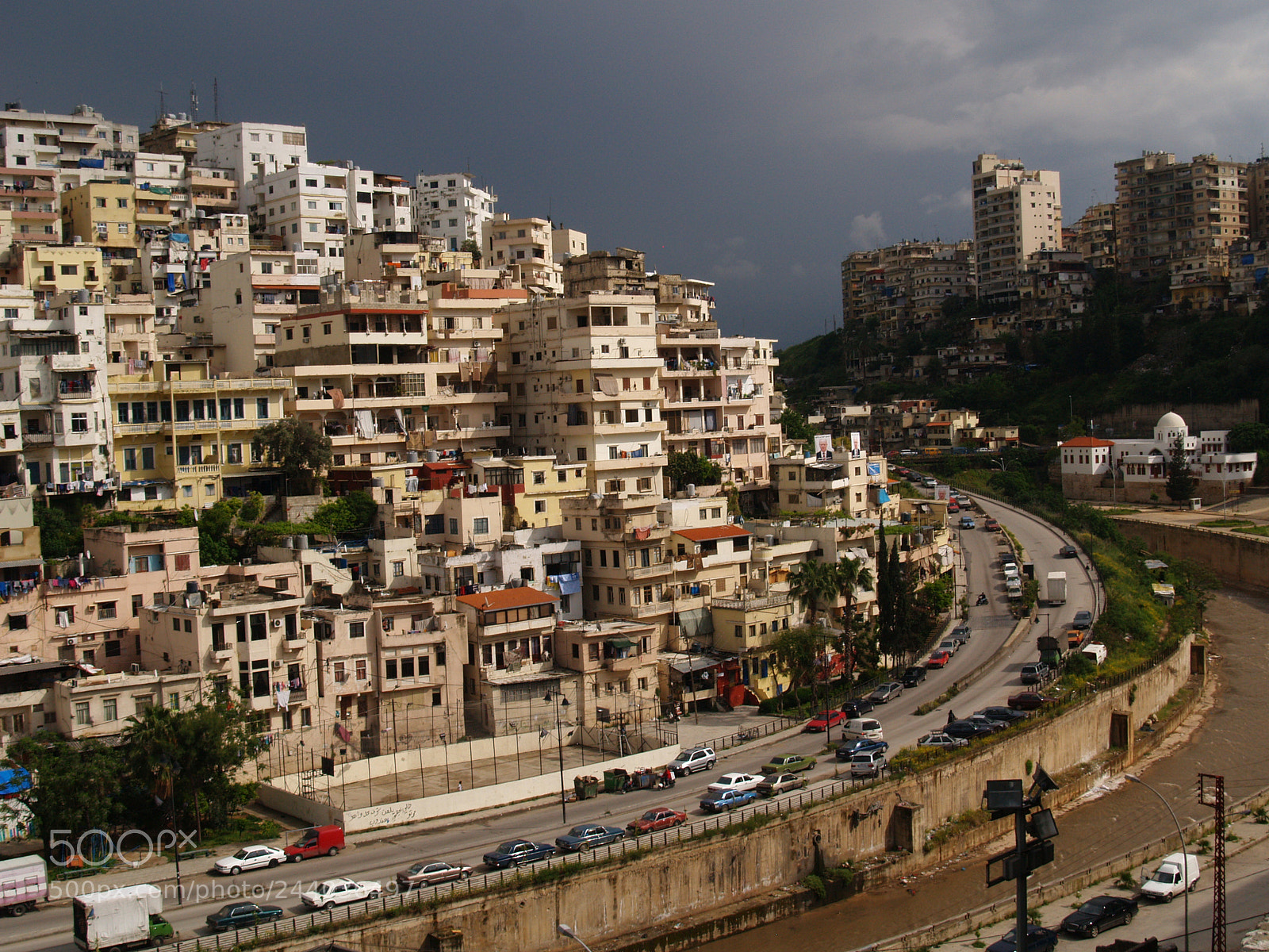 Olympus E-500 (EVOLT E-500) sample photo. Tripoli. lebanon. photography