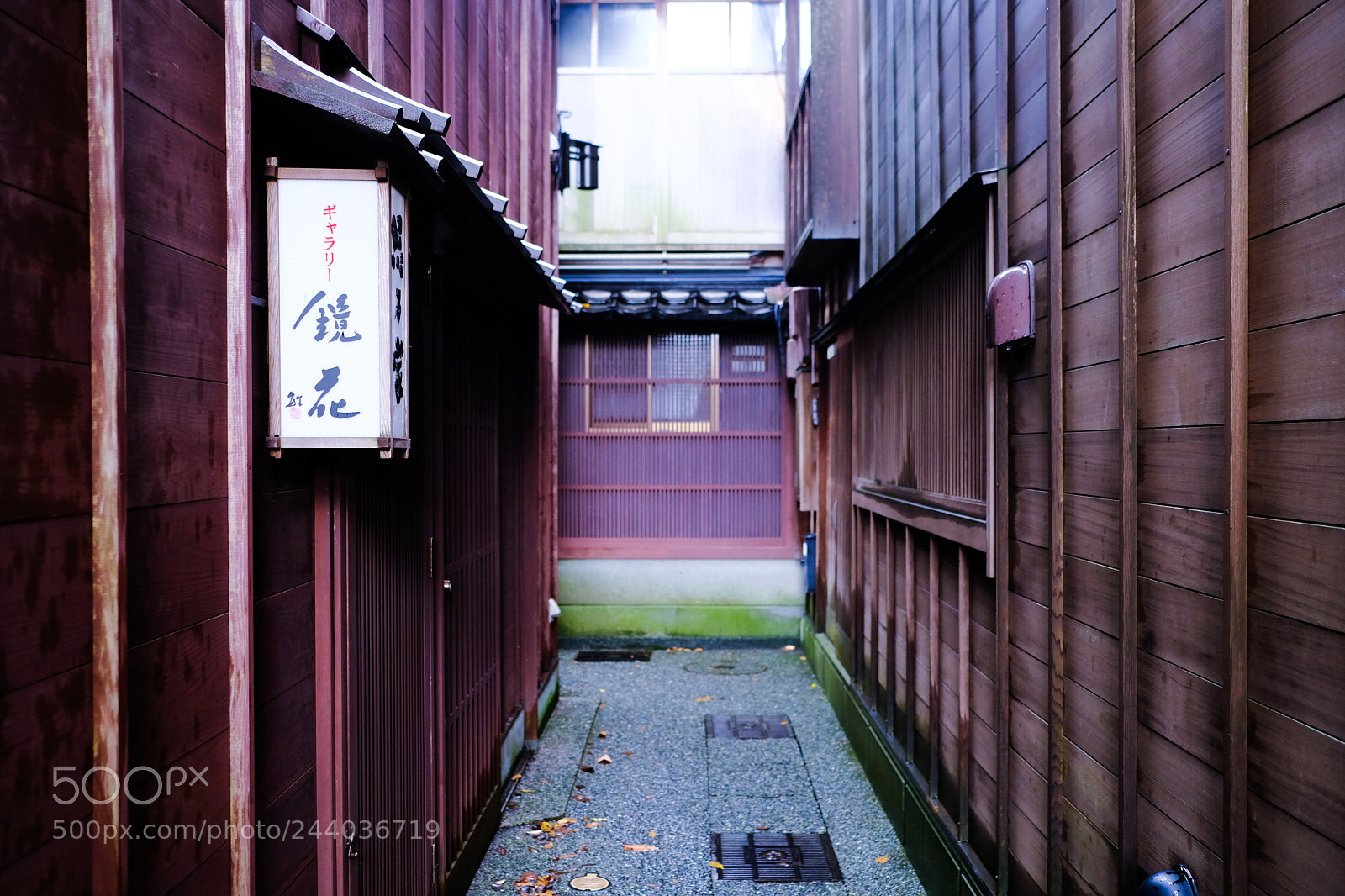 Fujifilm X-Pro2 sample photo. Corridor photography
