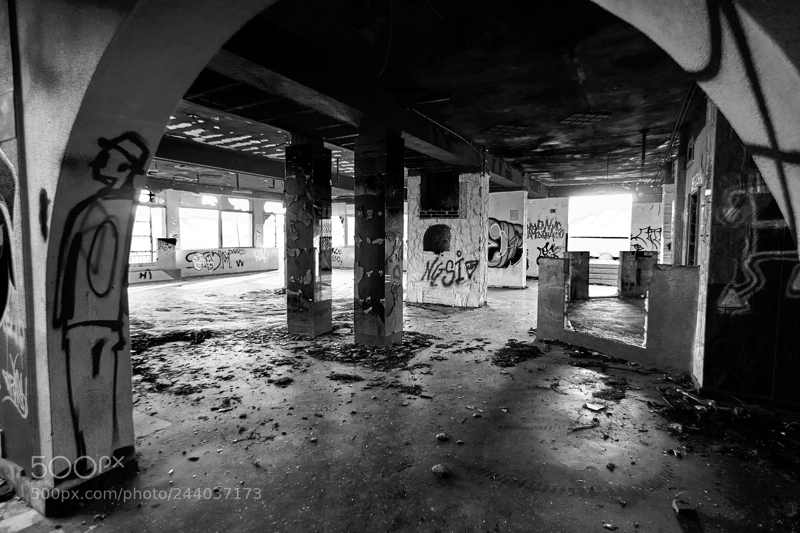 Sony Alpha NEX-7 sample photo. Stranded photography