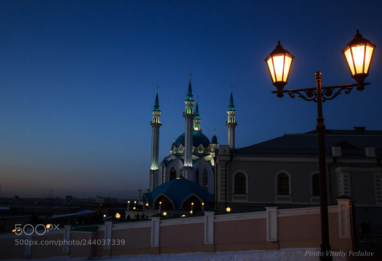 Canon EOS 60D sample photo. Ночная Казань photography
