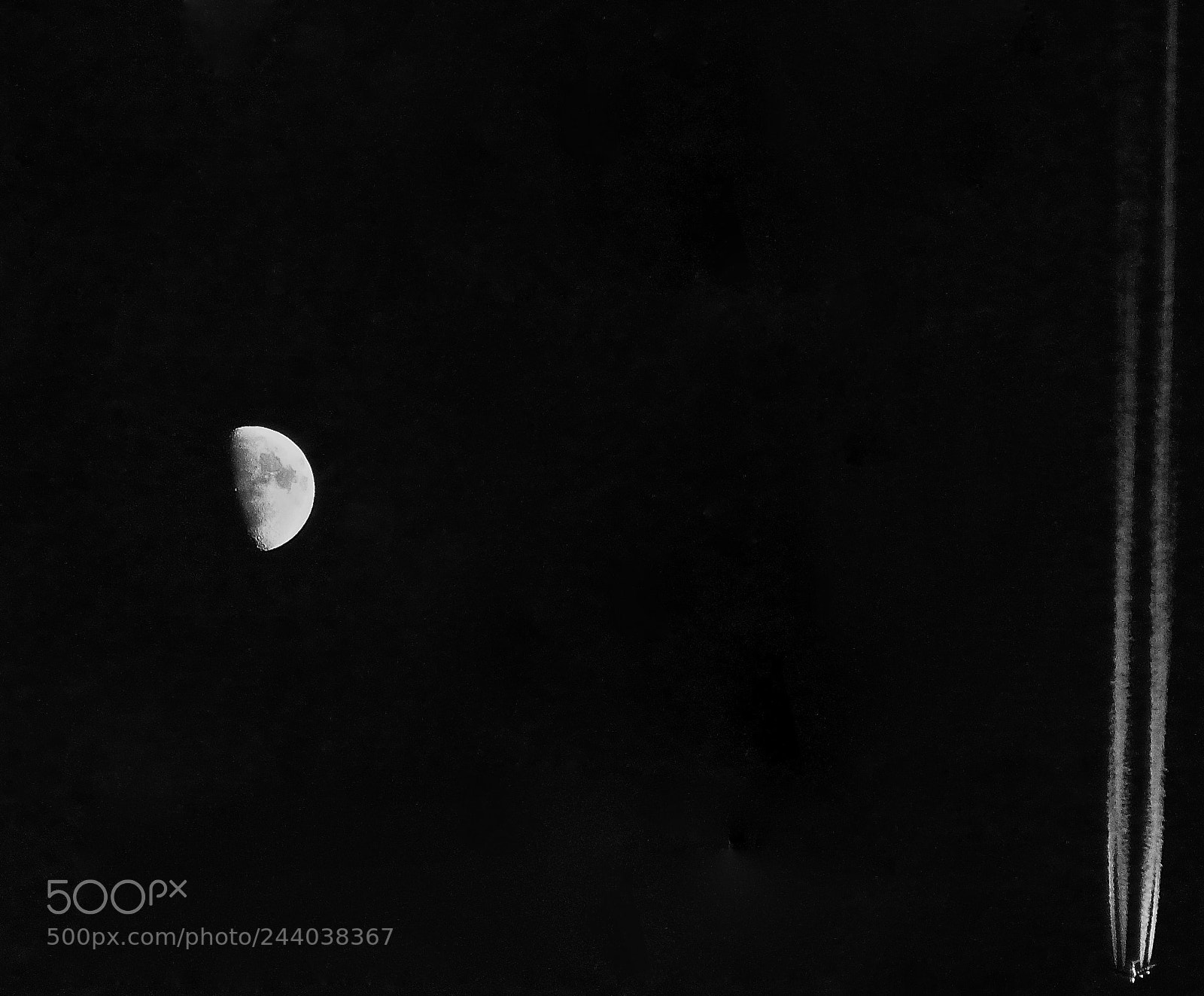 Olympus SP-100EE sample photo. The moon and the photography