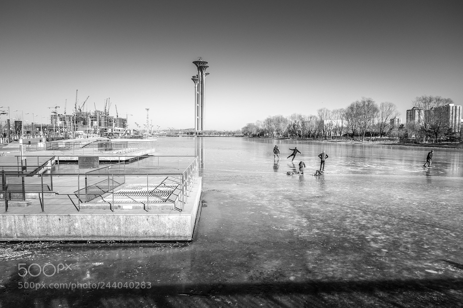 Fujifilm X-T10 sample photo. Ice skating photography