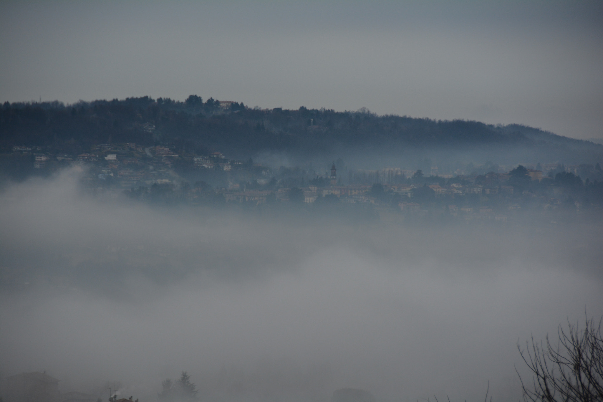 Nikon D7100 sample photo. Varese vista tra le nuvole photography