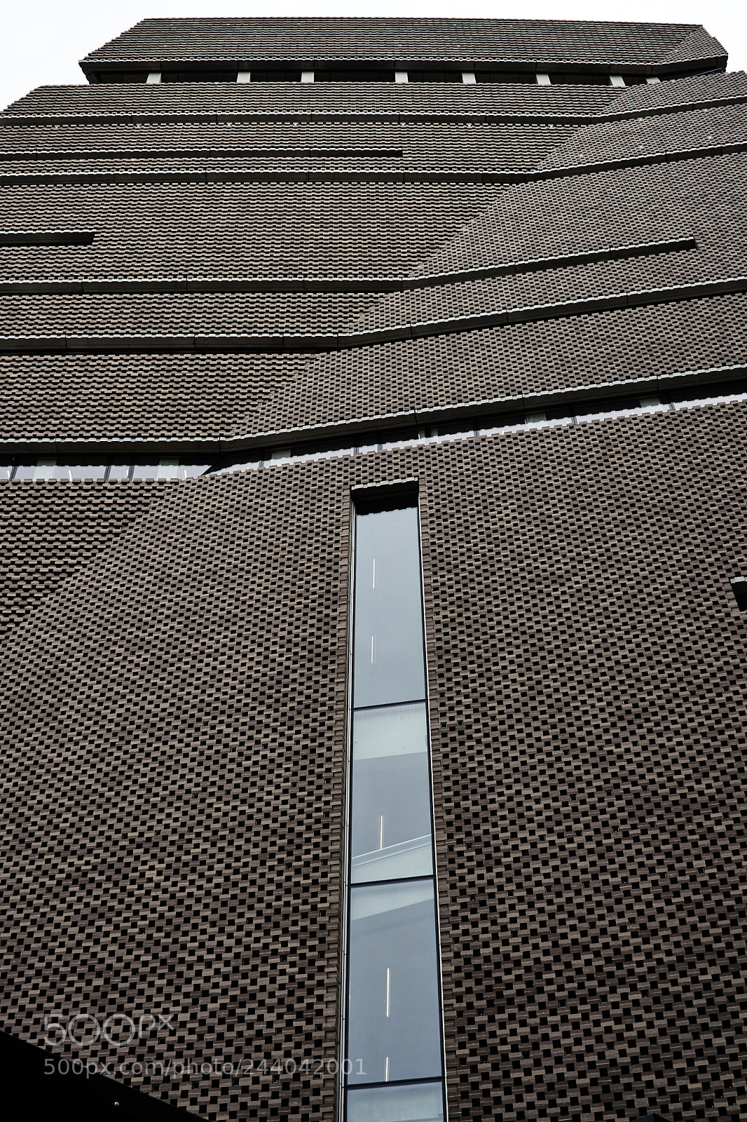 Sony a6300 sample photo. Tate modern photography