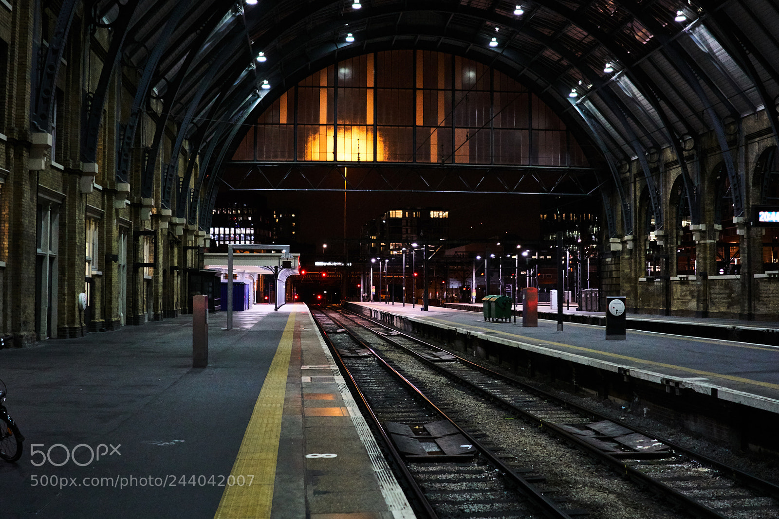 Sony a6300 sample photo. Kings cross photography