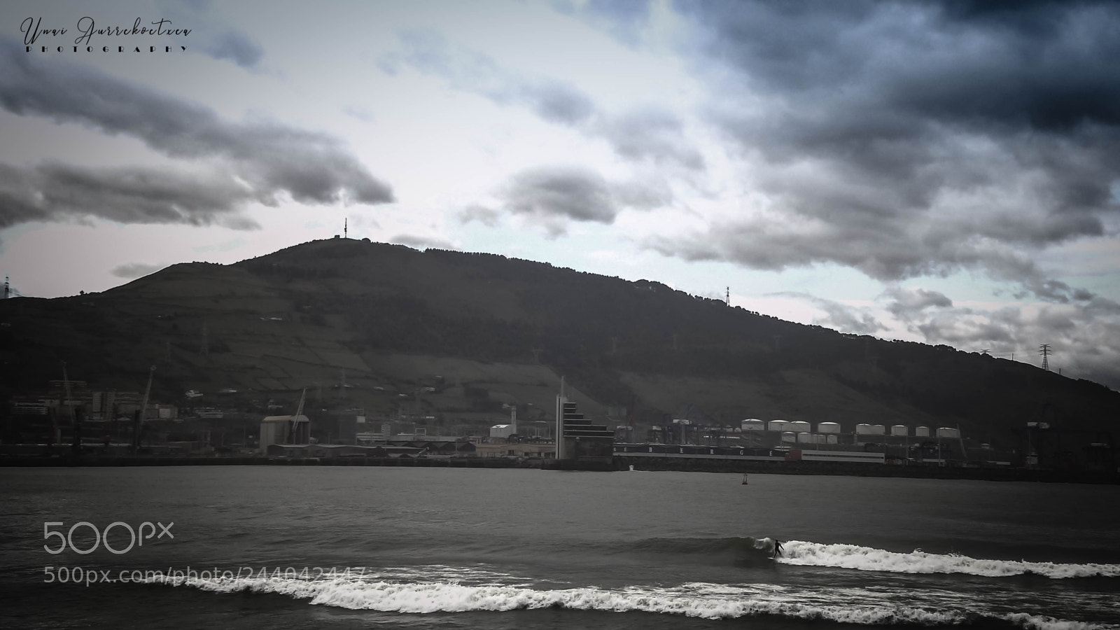 Sony Cyber-shot DSC-HX100V sample photo. Serantes y superpuerto de photography