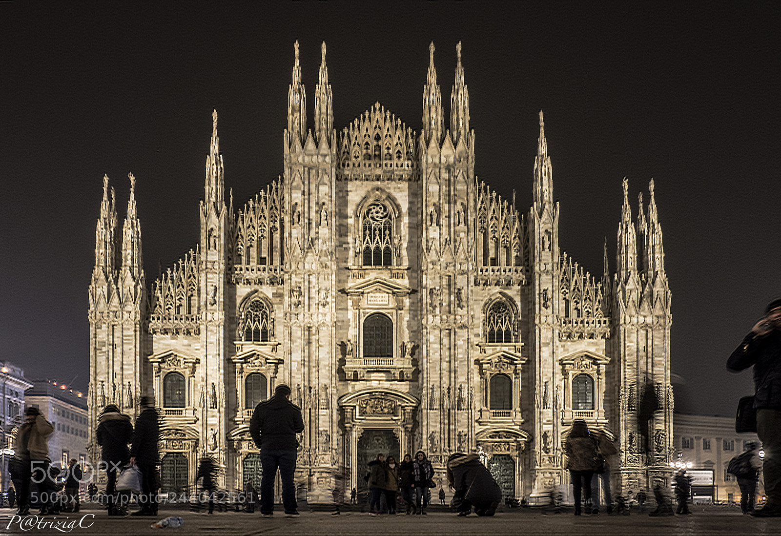 Fujifilm X-T2 sample photo. #milanobynight# photography
