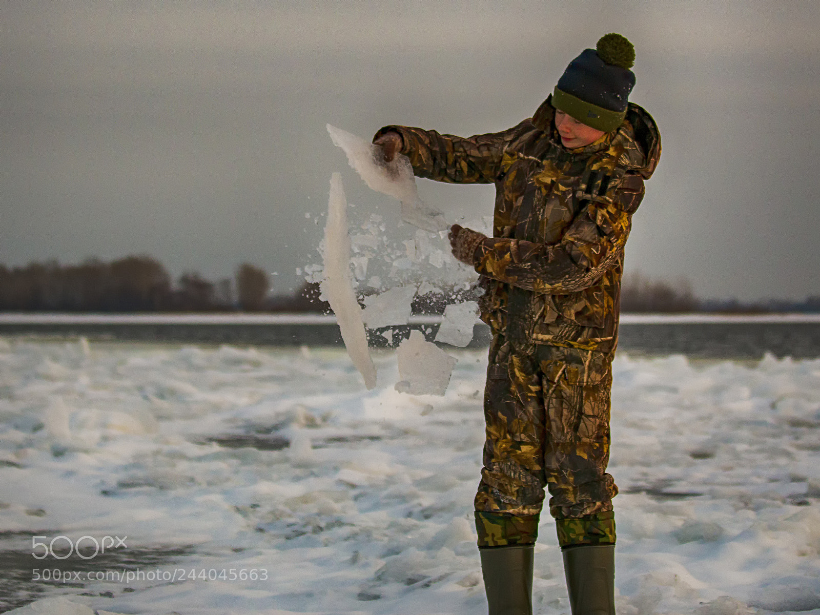 Canon EOS 70D sample photo. Winter walk photography