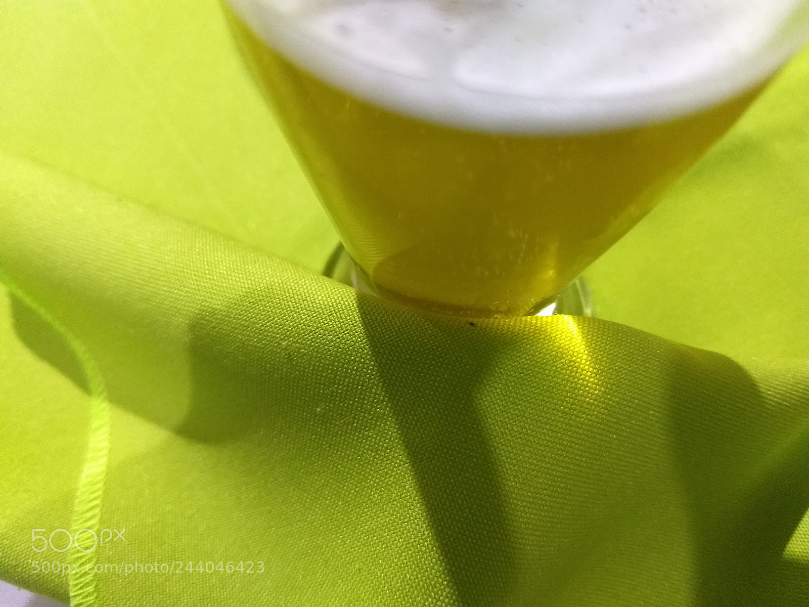 Motorola Moto Z (2) Play sample photo. Cup with beer photography