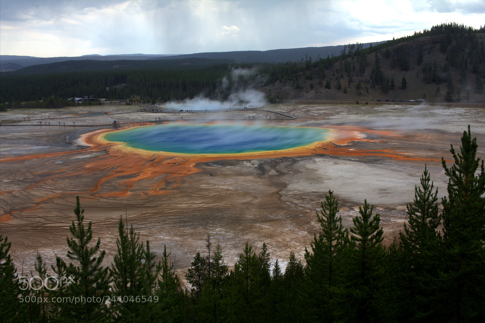 Canon EOS 550D (EOS Rebel T2i / EOS Kiss X4) sample photo. Grand prismatic pool, yellowstone photography