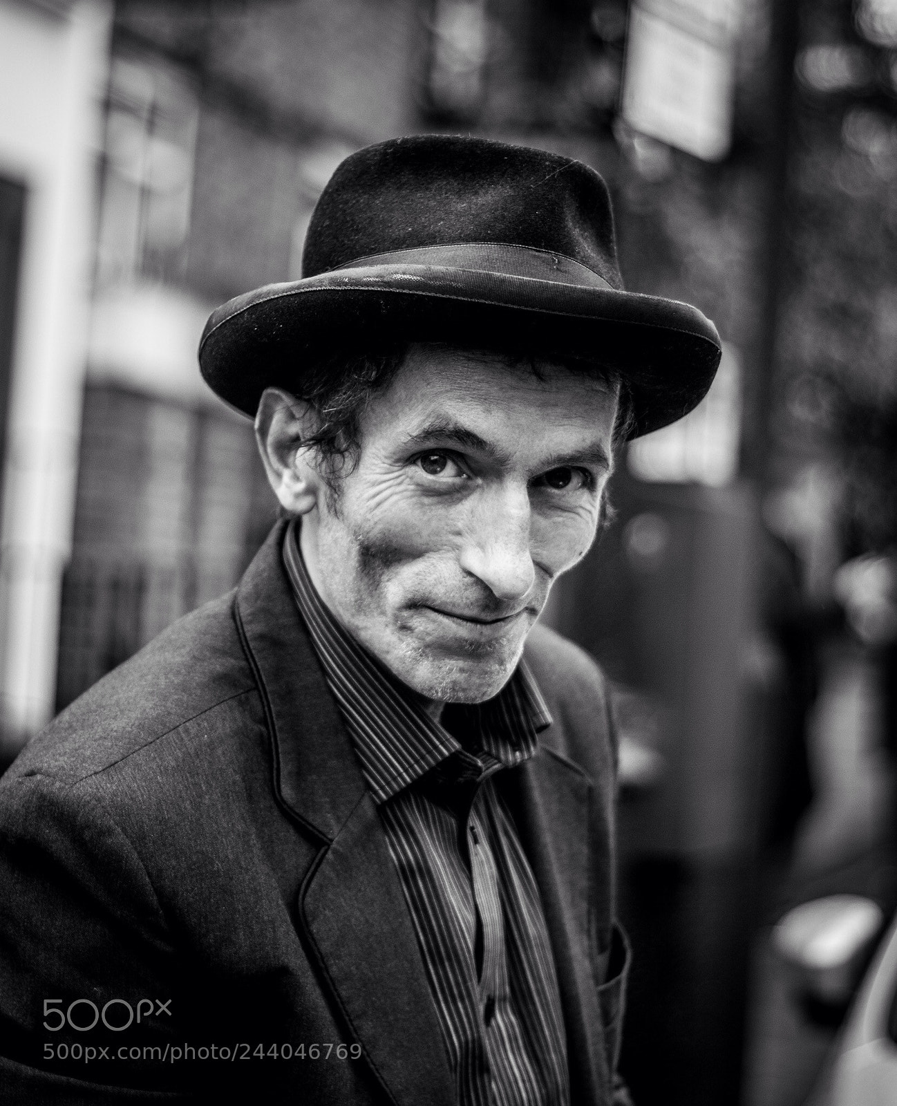 Canon EOS 60D sample photo. Artist in portobello photography