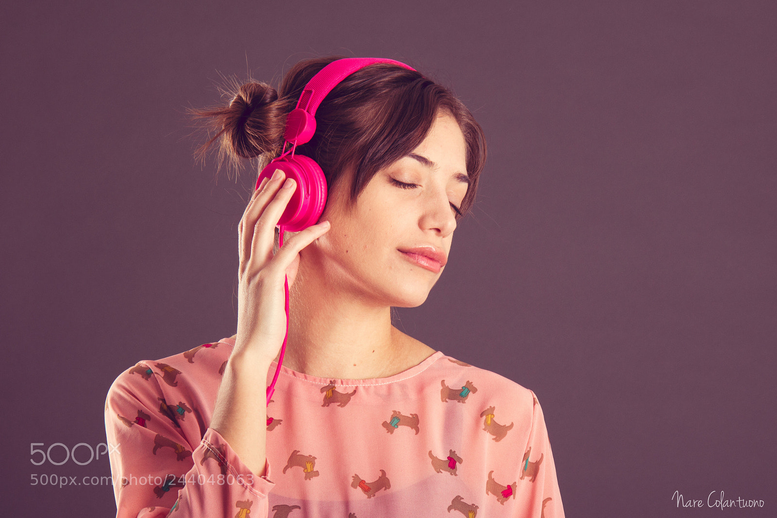 Canon EOS 700D (EOS Rebel T5i / EOS Kiss X7i) sample photo. Music lover photography