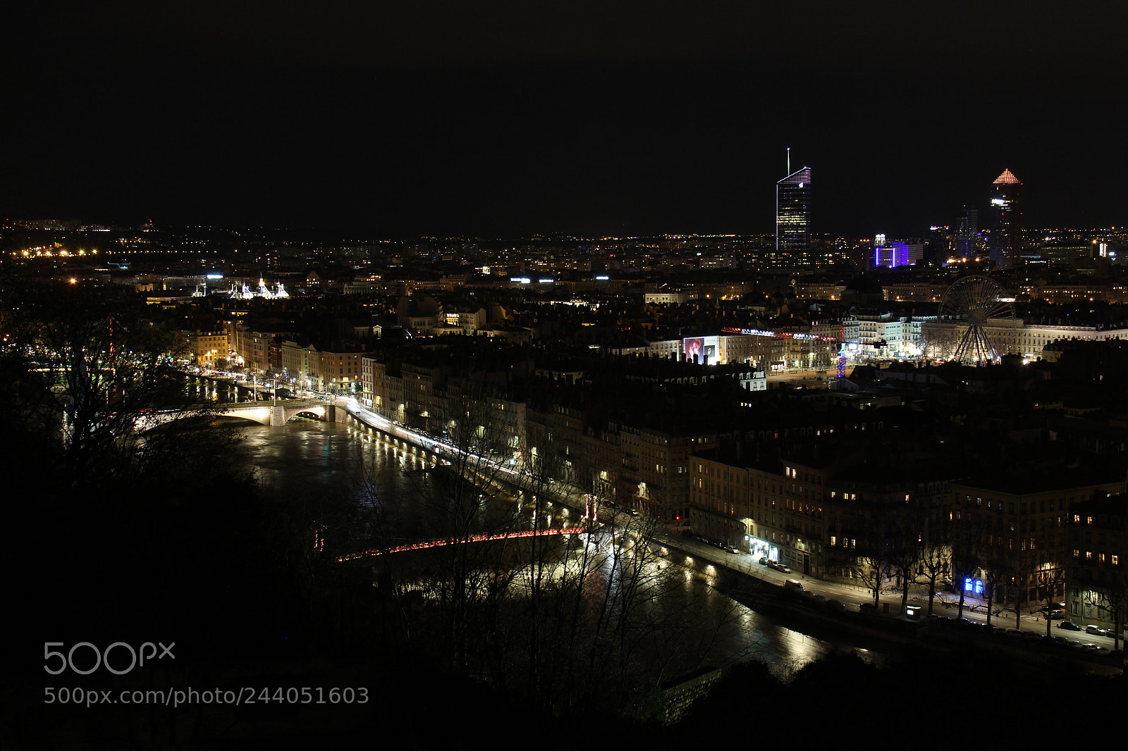 Canon EF-S 18-135mm F3.5-5.6 IS sample photo. La saône à lyon photography