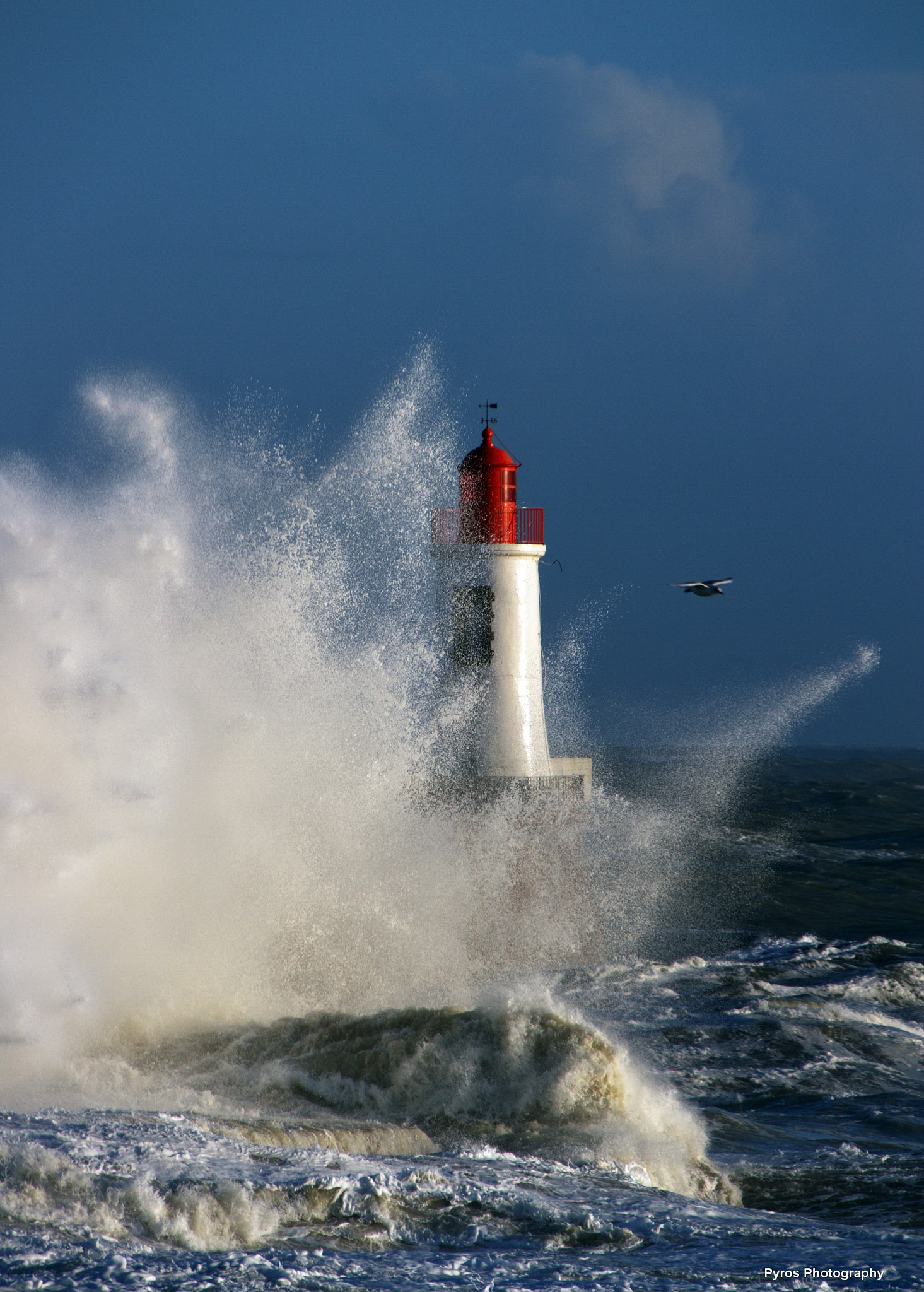 Canon EF 300mm F2.8L IS II USM sample photo. Tempête carmen. photography