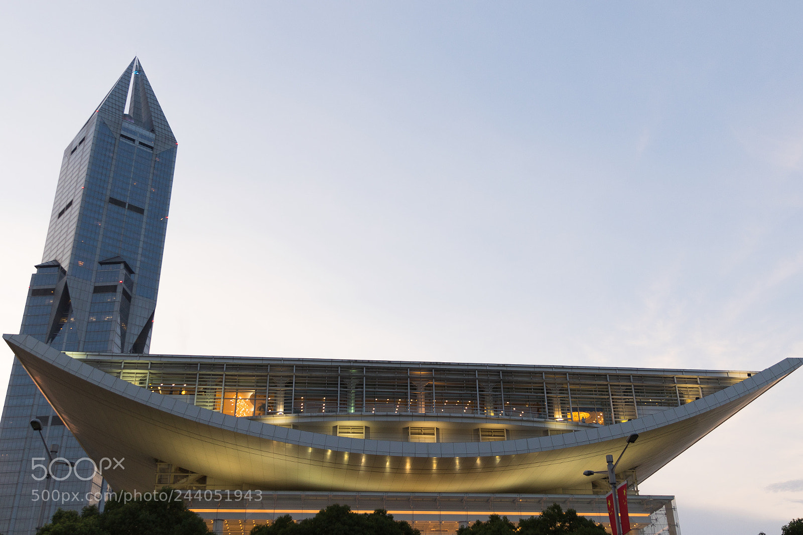 Canon EOS 7D Mark II sample photo. Curve ceiling photography