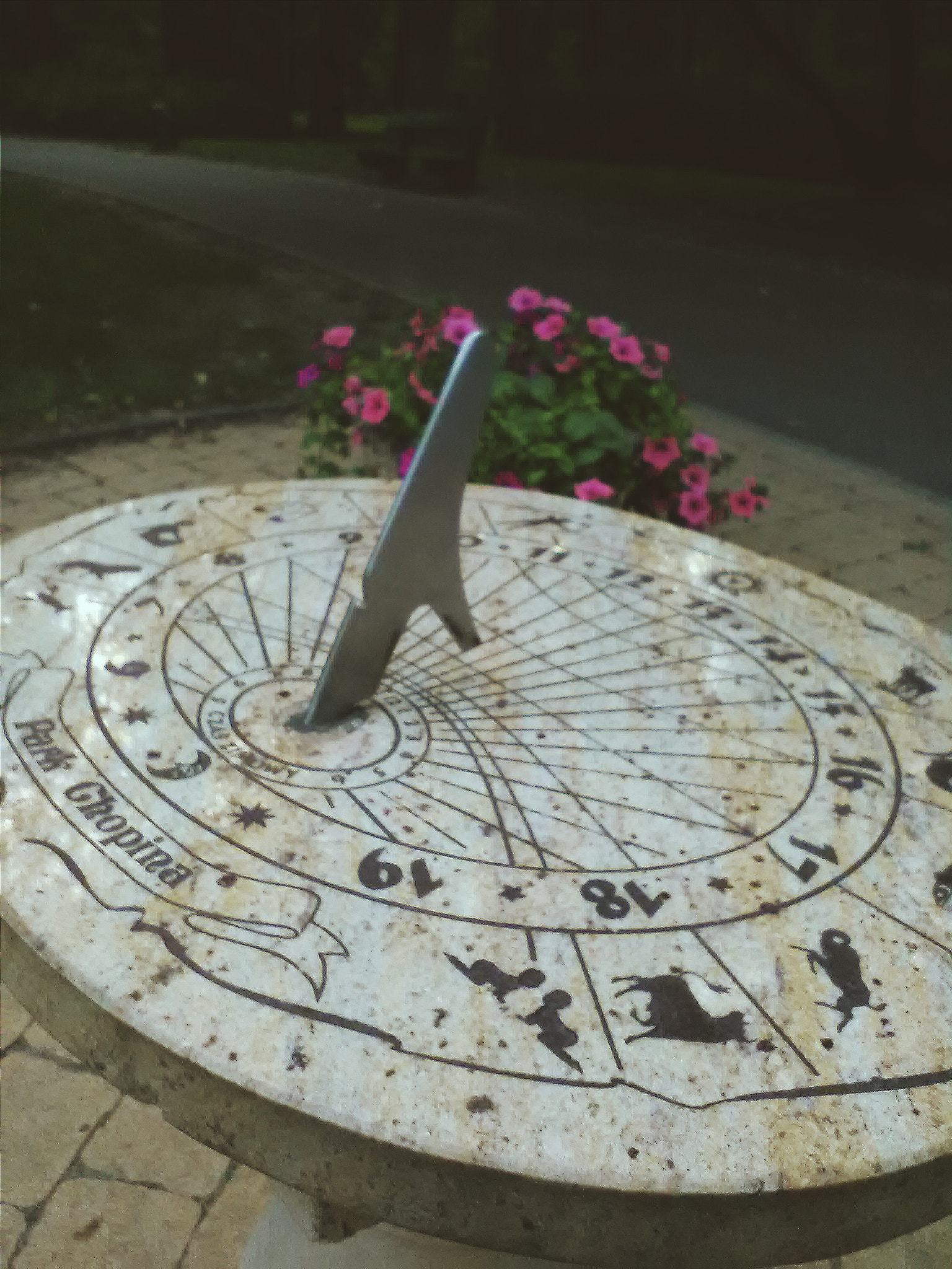 HUAWEI Y560-L01 sample photo. Sundial photography