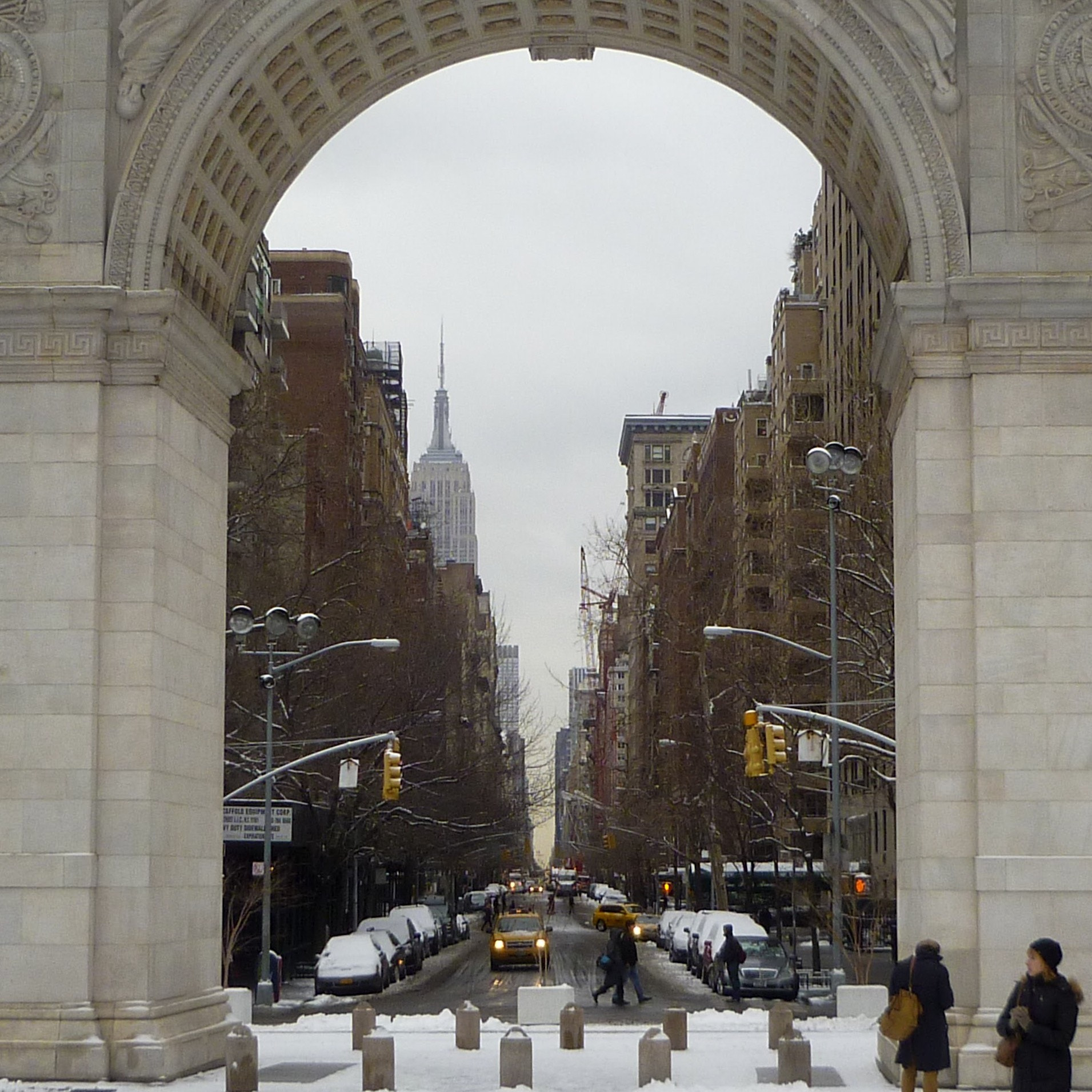 Panasonic DMC-FH20 sample photo. Washington square park, nyc, usa. photography