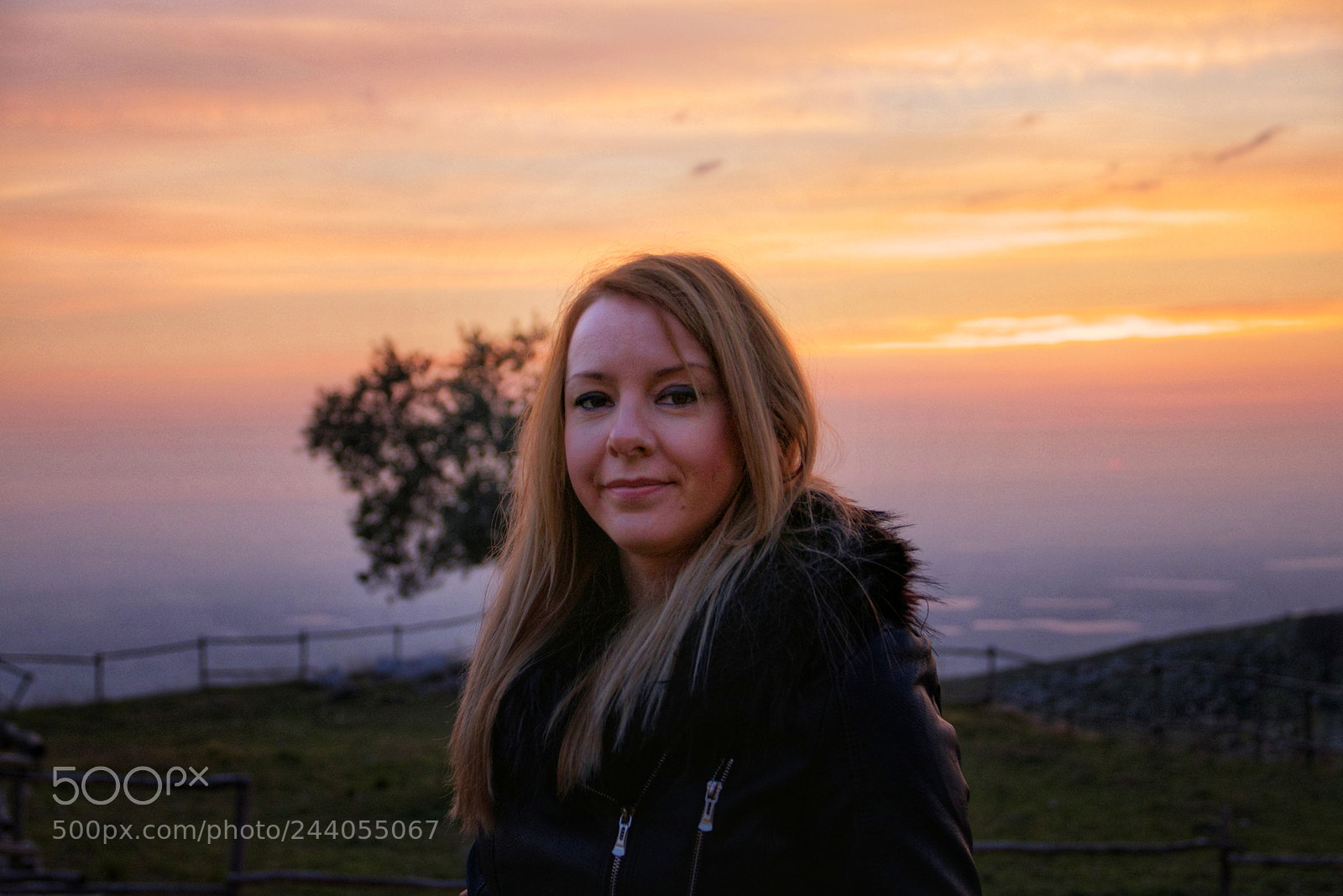 Canon EOS 77D (EOS 9000D / EOS 770D) sample photo. Elena photography